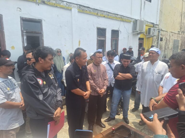 WhatsApp Image 2025-10-19 at 18.01.22_7458a591