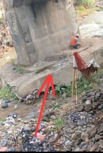 Gambar pondasi jembatan sudah ada 